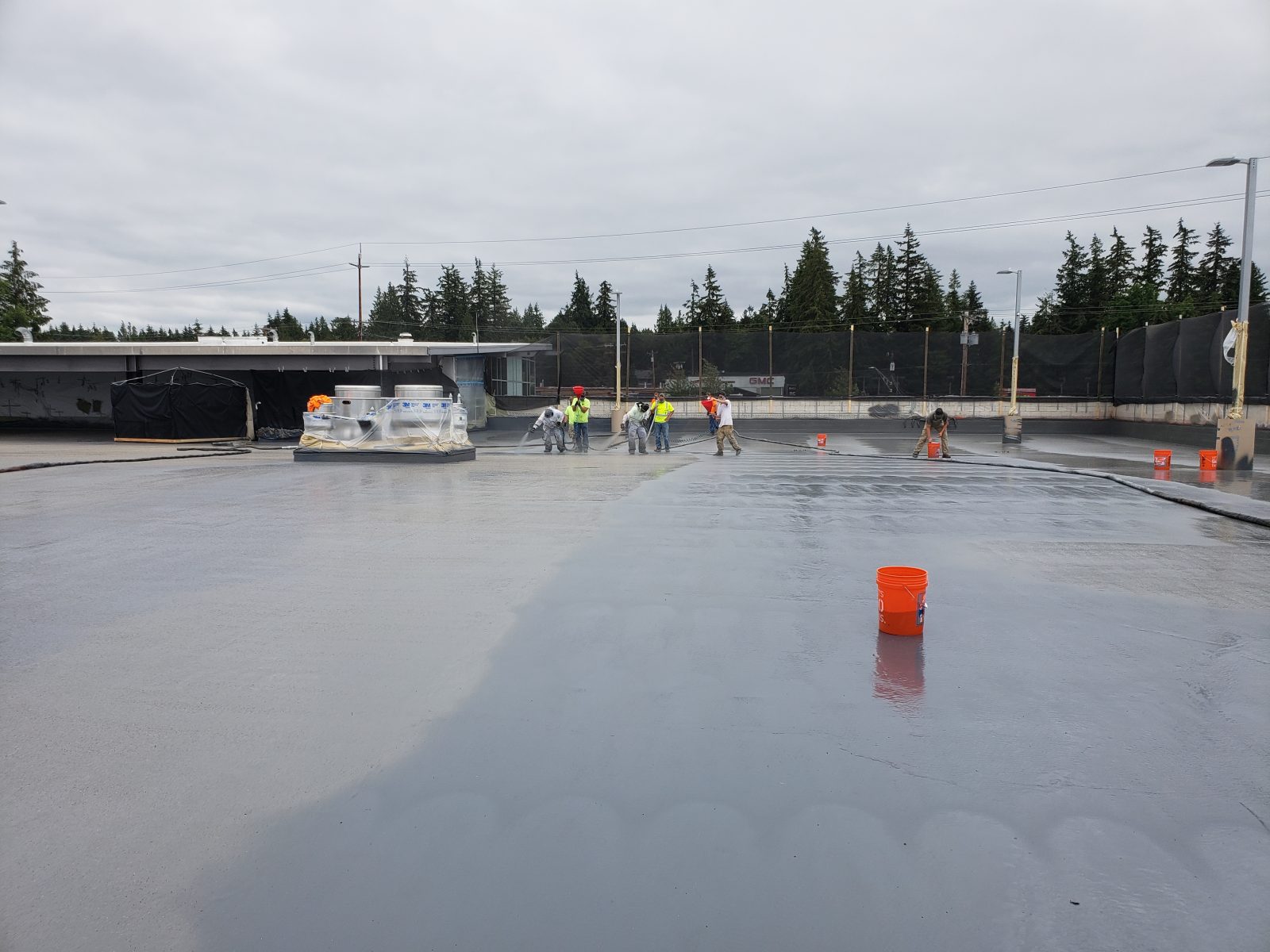 Metal roof coating — Roof 201806 01